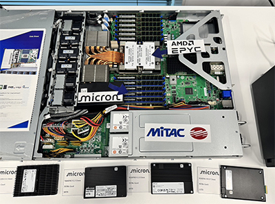 AMD EPYC搭載のMiTACサーバ内部とMicronストレージ製品の構成展示