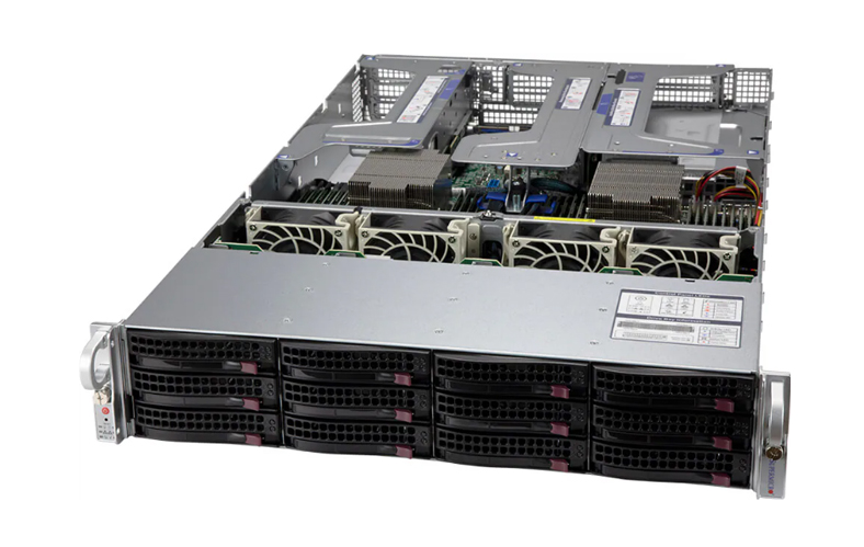 図3．Ultra A+ Server AS -2024US-TRT (Supermicro)